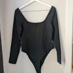 Black bodysuit - Black body from H&M divided barely used size L