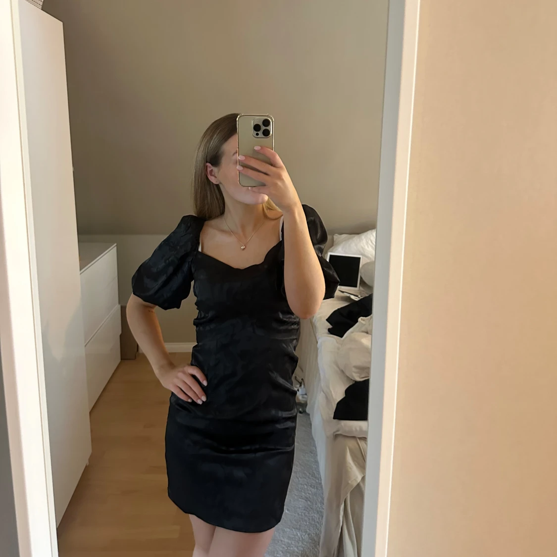 Svart klänning  - 90