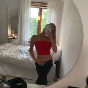 Motel Rocks röd tub-topp - Aldrig använd, liten-normal i storleken