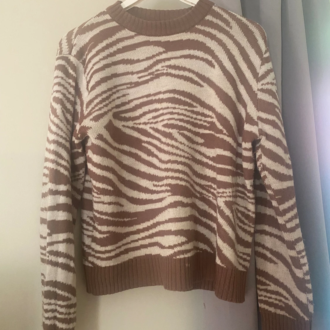 Stickad tröja 