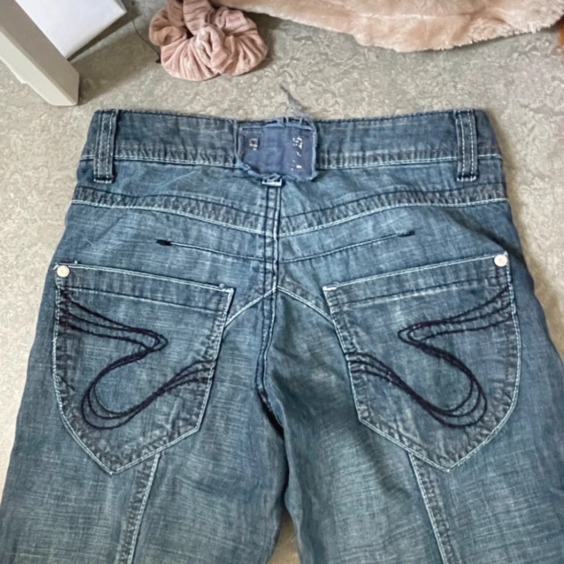 Lågmidjade Byxor - 90