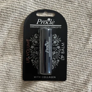 Proclé Volume Lip Balm  - Oöppnad Proclé Volume Lip Balm. Läppbalsam som kittlar & plumpar läpparna 💗nypris 119 kr.