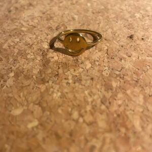 Ring⭐️ - En ring som jag köpte i Spanien för 150kr och är oanvänd❤️