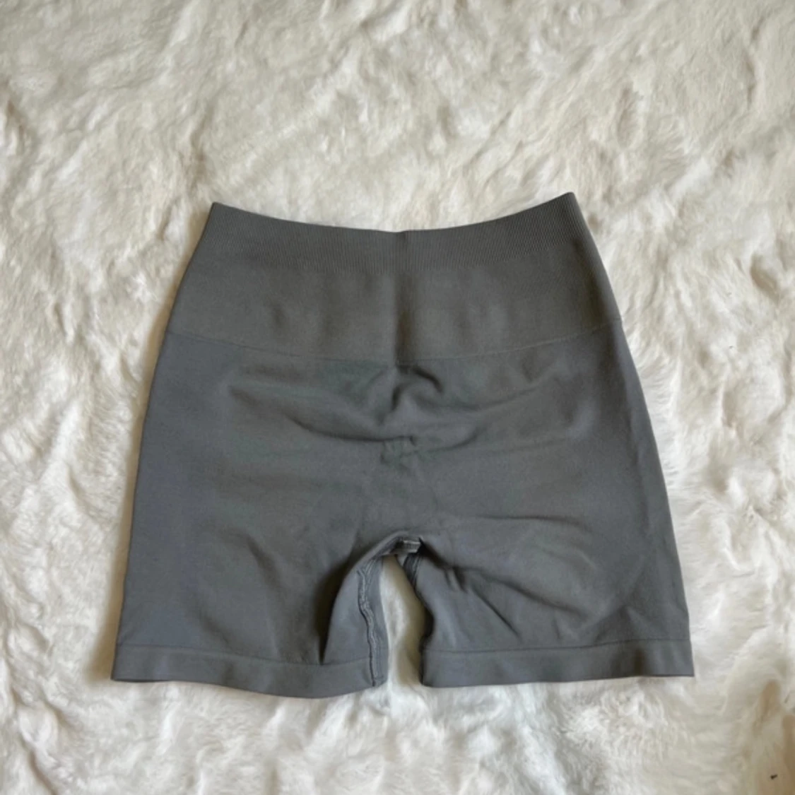 Alphalete amplify shorts  - 90