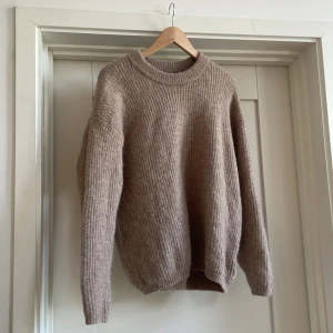 Stickad tröja - Tröja från Carin Wester i bra skick. 150+frakt❣️