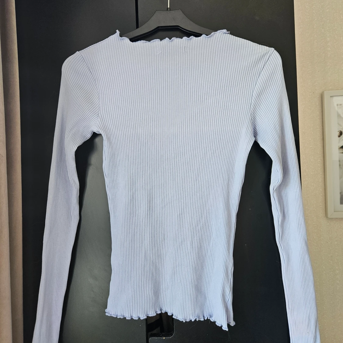 Ljusblå ribbad tröja  - 90