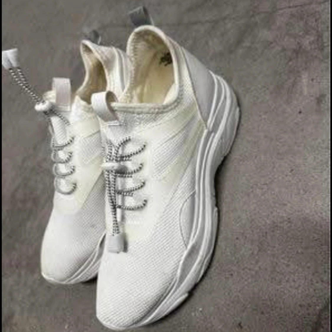 Sneakers som nya  - 90