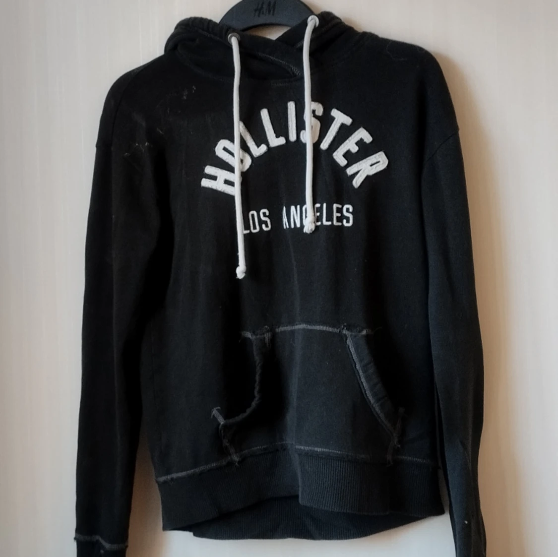 Svart Hollister tröja med luva  - 90