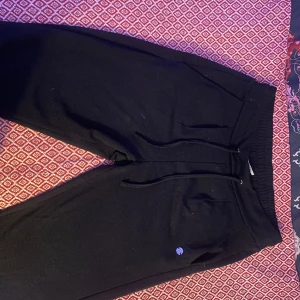 Mjukisbyxor  - Storlek XS, från zink. Använda Max 3 gånger, inga tecken på användning. 