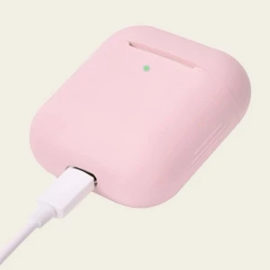 Airpods fodral - Säljer detta jättefina Airpods fodralet!💗💗 Helt nytt och aldrig använt!