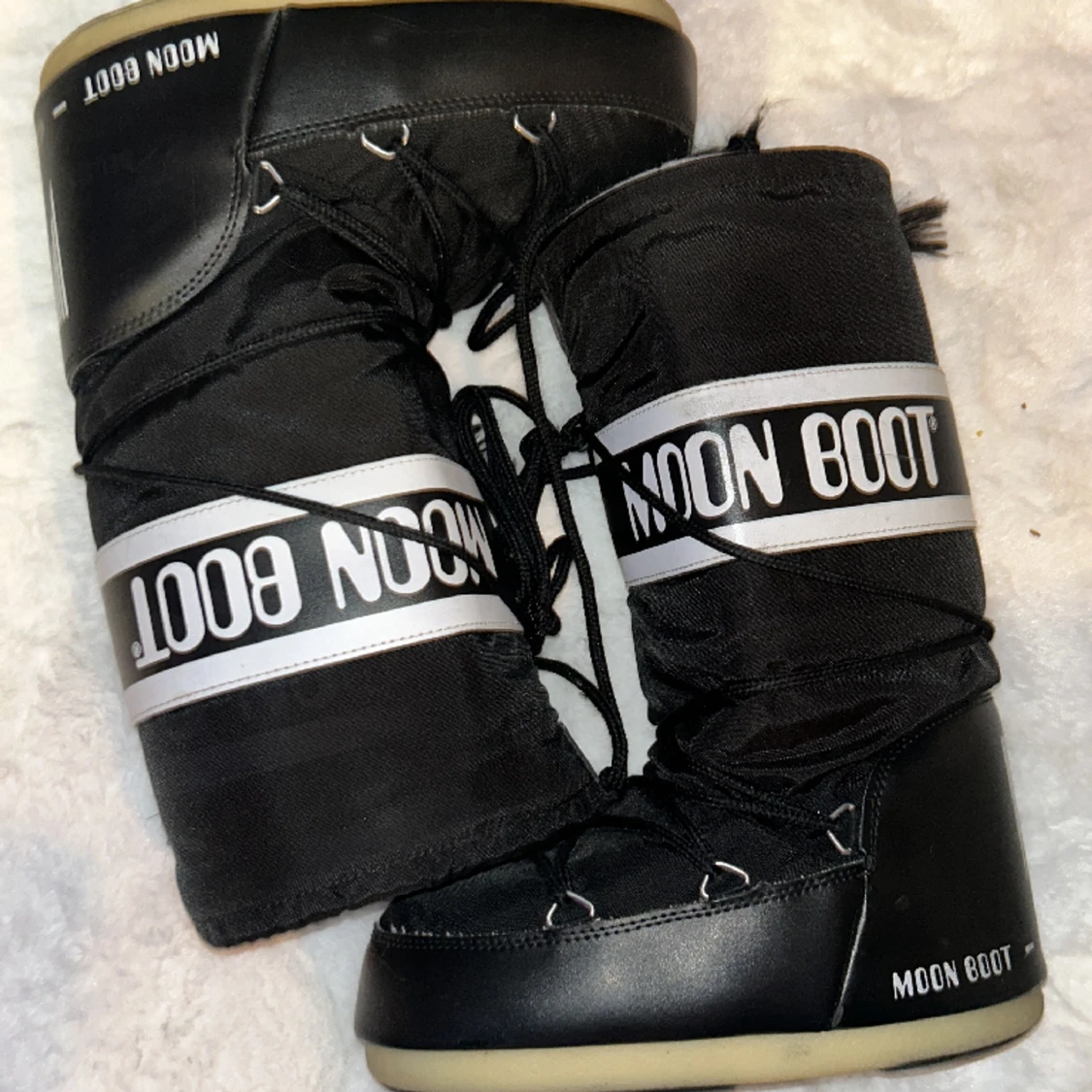 Moonboots höga svarta