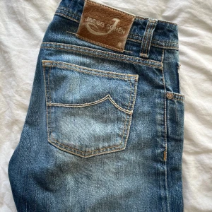 Jacob Cohen  - Säljer dessa riktigt snygga Jacob Cohen jeans || Skick 9/10 || Storlek 32 || nypris runt 5000kr!