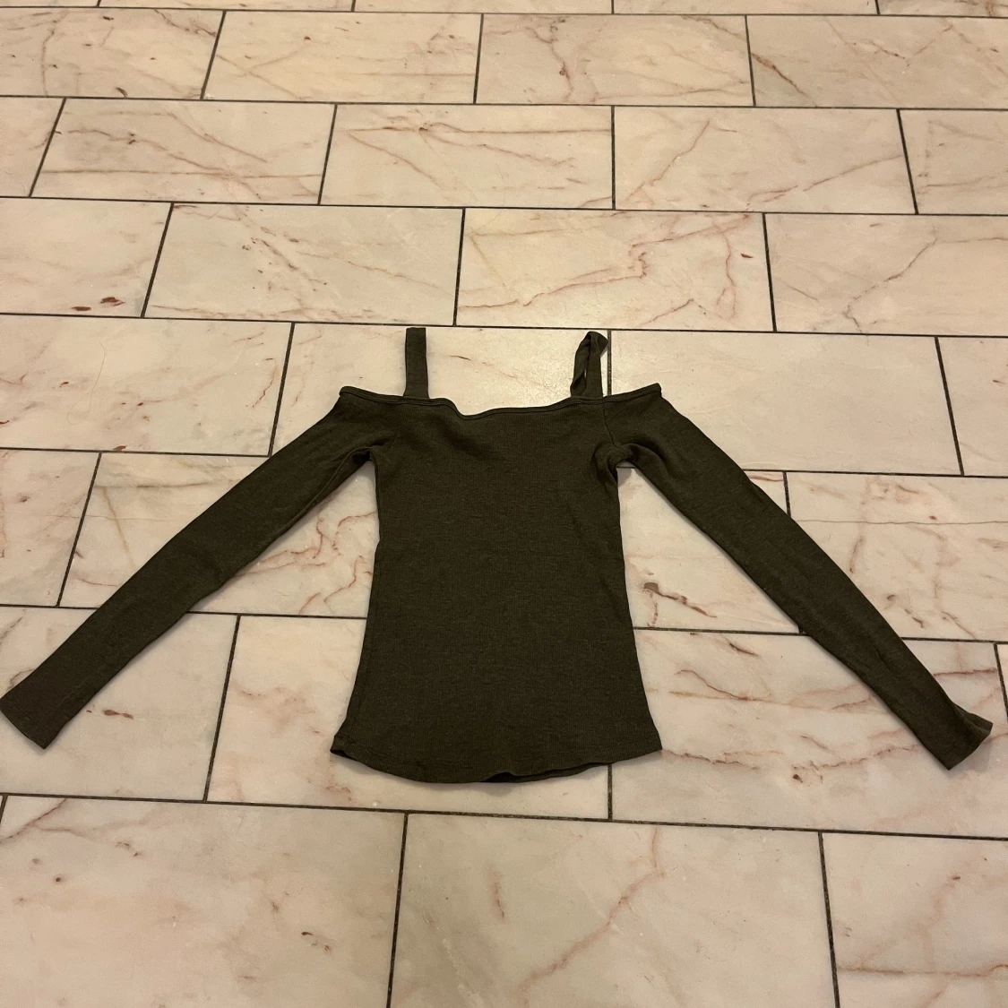 Ribbad grön tröja - 90