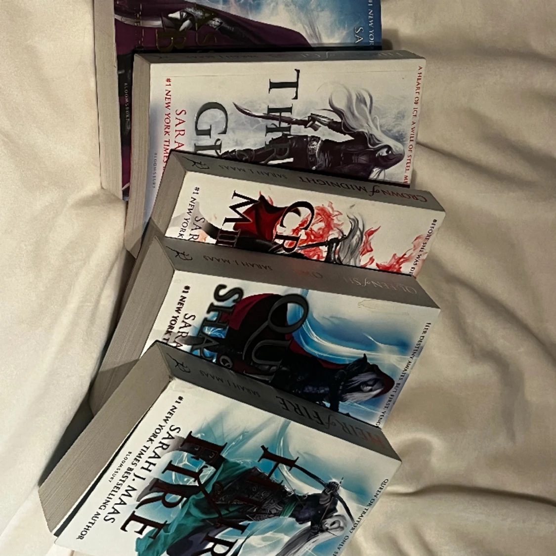 Throne of Glass böcker - 91