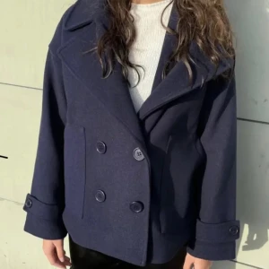 Design By Si kappa  - Finaste kappan från Design by si som tyvärr inte kommer till användning, bra skick❣️