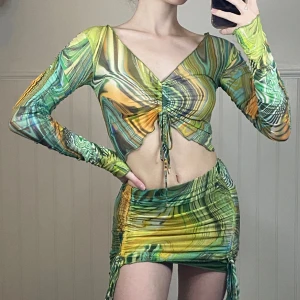 Mesh set - Snyggt set från dollskill i storlek xs. Använd ett fåtal gånger så i mycket bra skick. 🎀