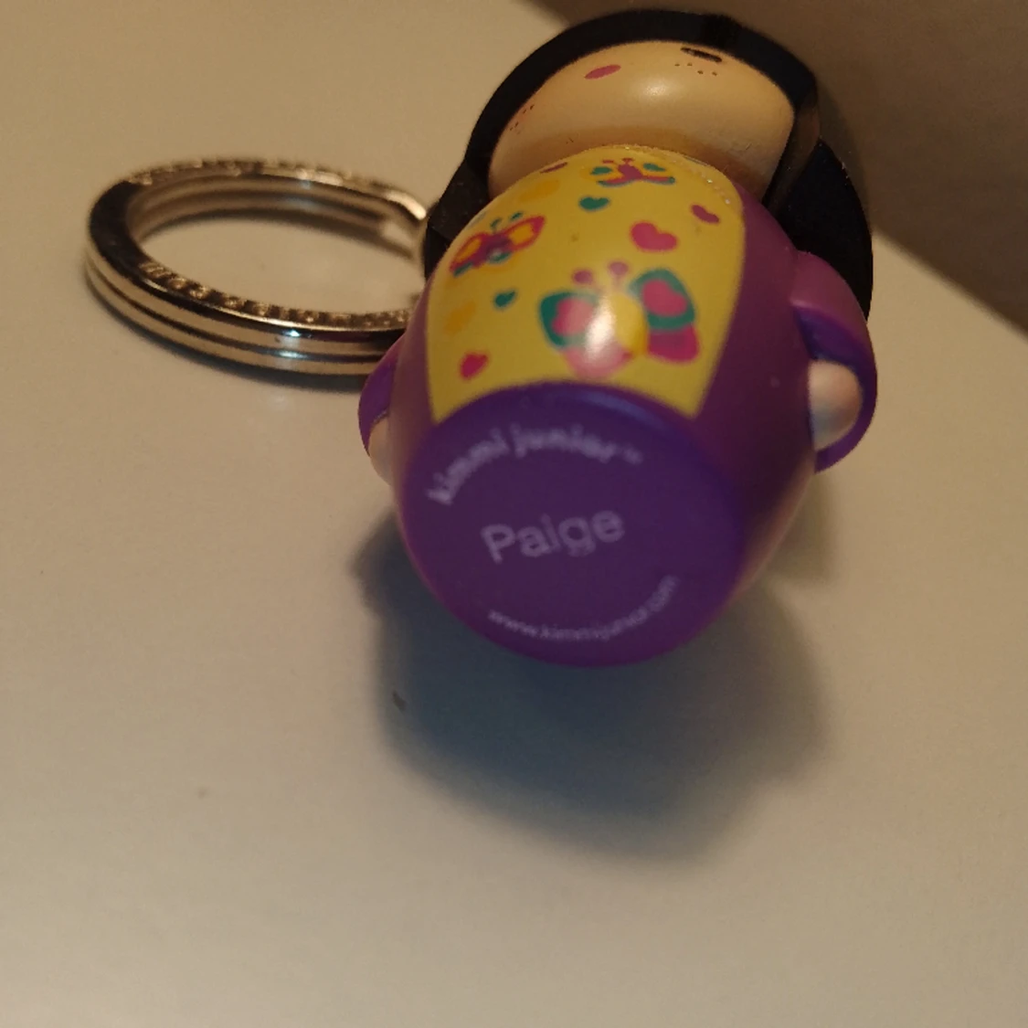 Kommi Junior Paige. Nyckelring Nyskick. - 90