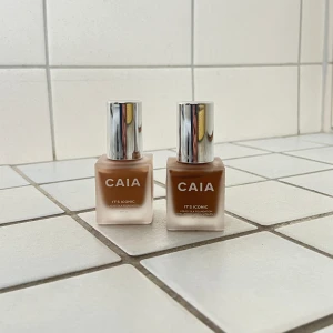 CAIA foundation fulla. 4N & 5N - Testade en gång på nya borstar för en utvärdering.  Pris för två 299. 150 för en. Nypris båda: 650.