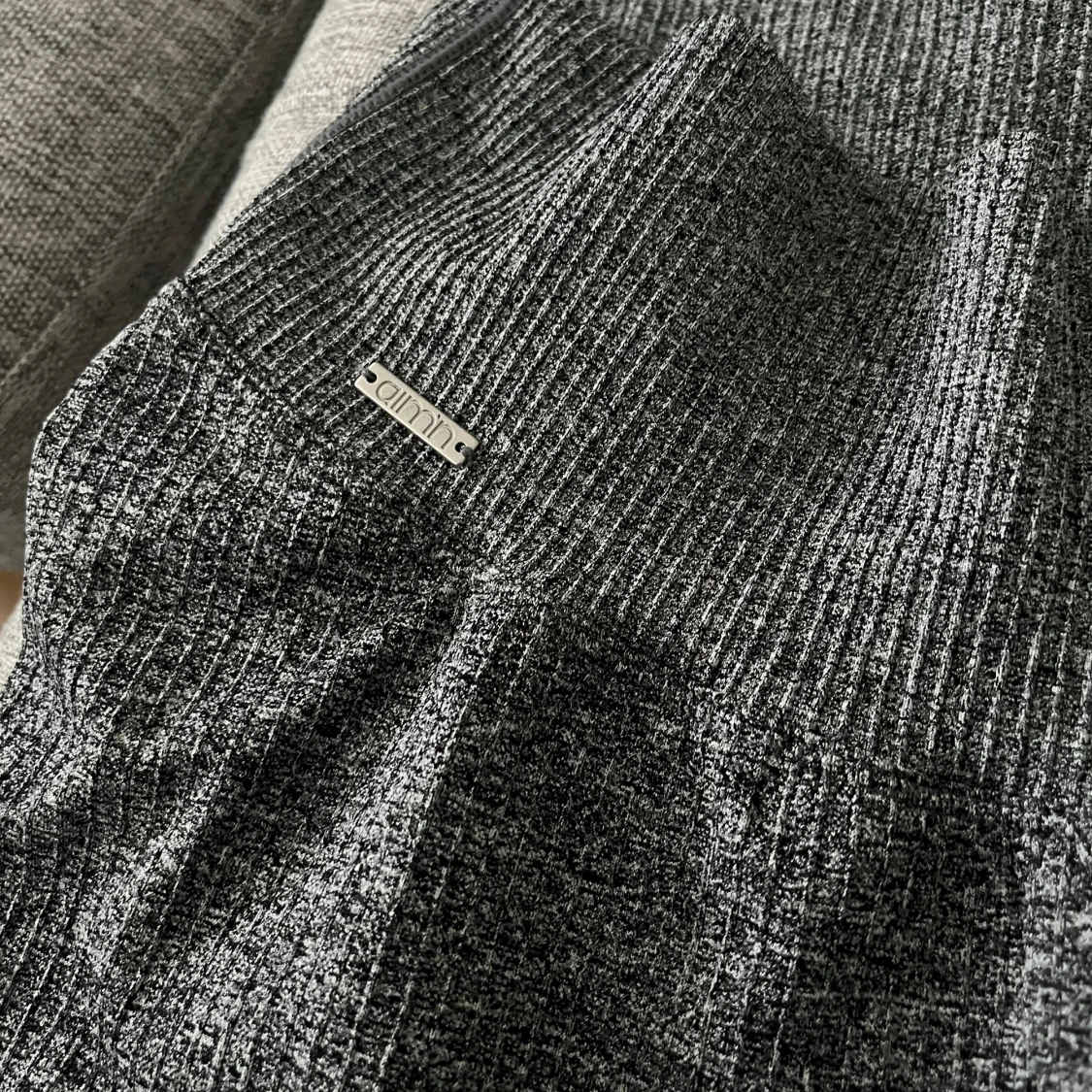 Träningsbyxor och topp  - 91