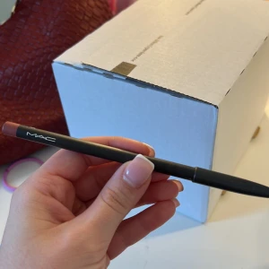 Läppenna mac - Läppena ifrån mac, färgen dervish. Endast testad. 