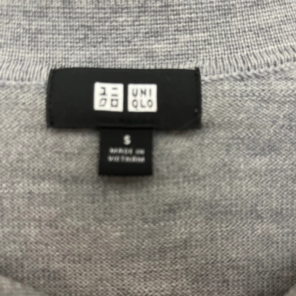 Uniqlo tröja - 90