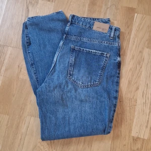 Mom jeans från Gina tricot  - Använd några gånger 