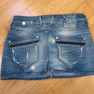 Jeanskjol  - Super snygg jeanskjol från G-star