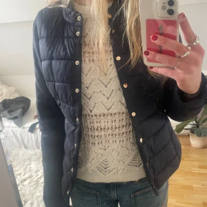 vårjacka  - skriv för fler frågor eller bilder 💗