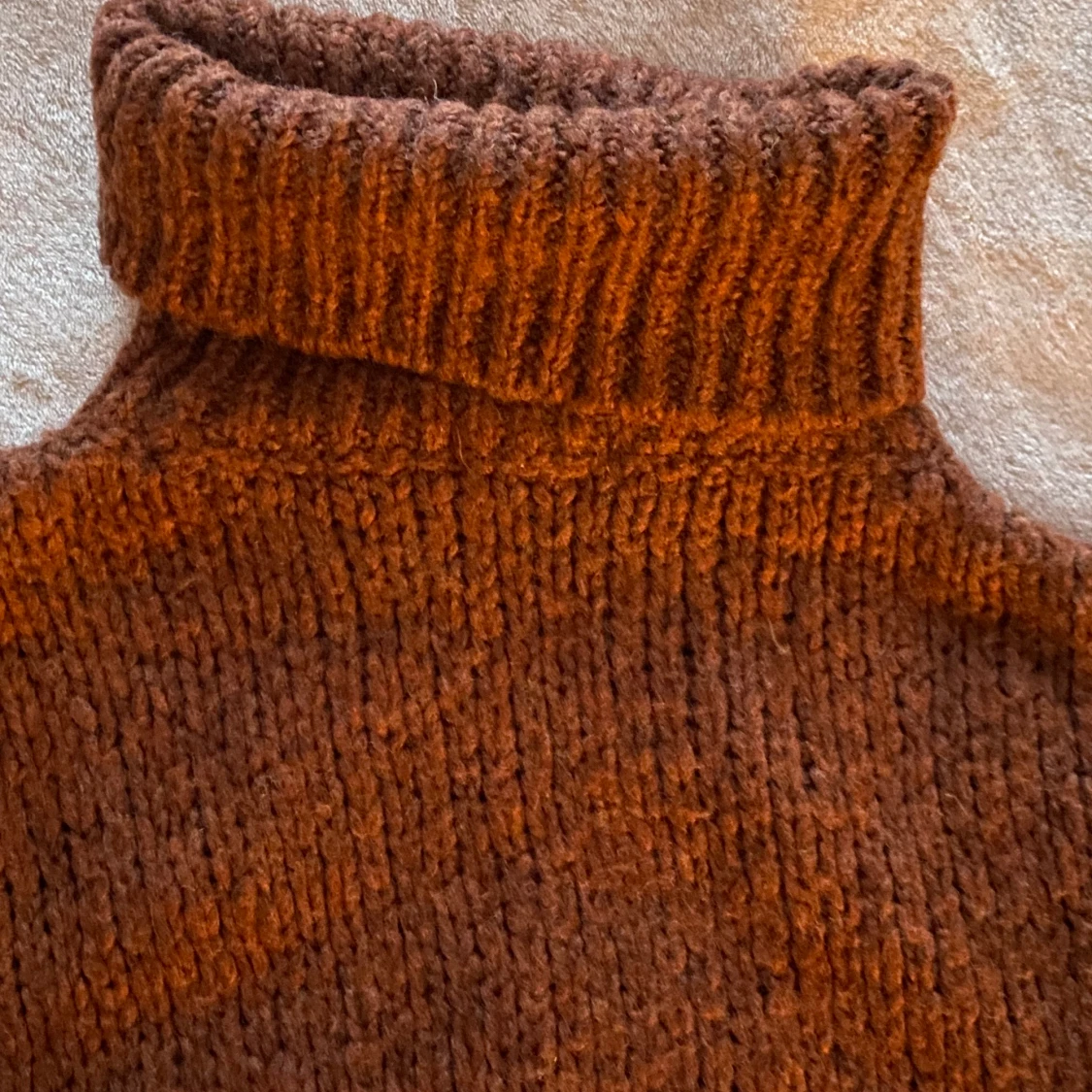 Varm stickad tröja - 90