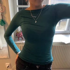 Intimissimi tröja - Jätte snygg vanlig Intimissimi tröja i en nyans av grön. 