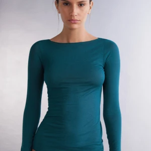 INTIMISSIMI TRÖJA - Nyskick, säljer då jag har för många Köpte för 559 kr säljer 450kr 