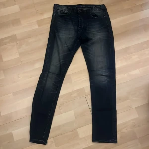 Jeans  - Bra skick, herr jeans från Calvin Klein, långa W32 L32 Frakt ingår ej