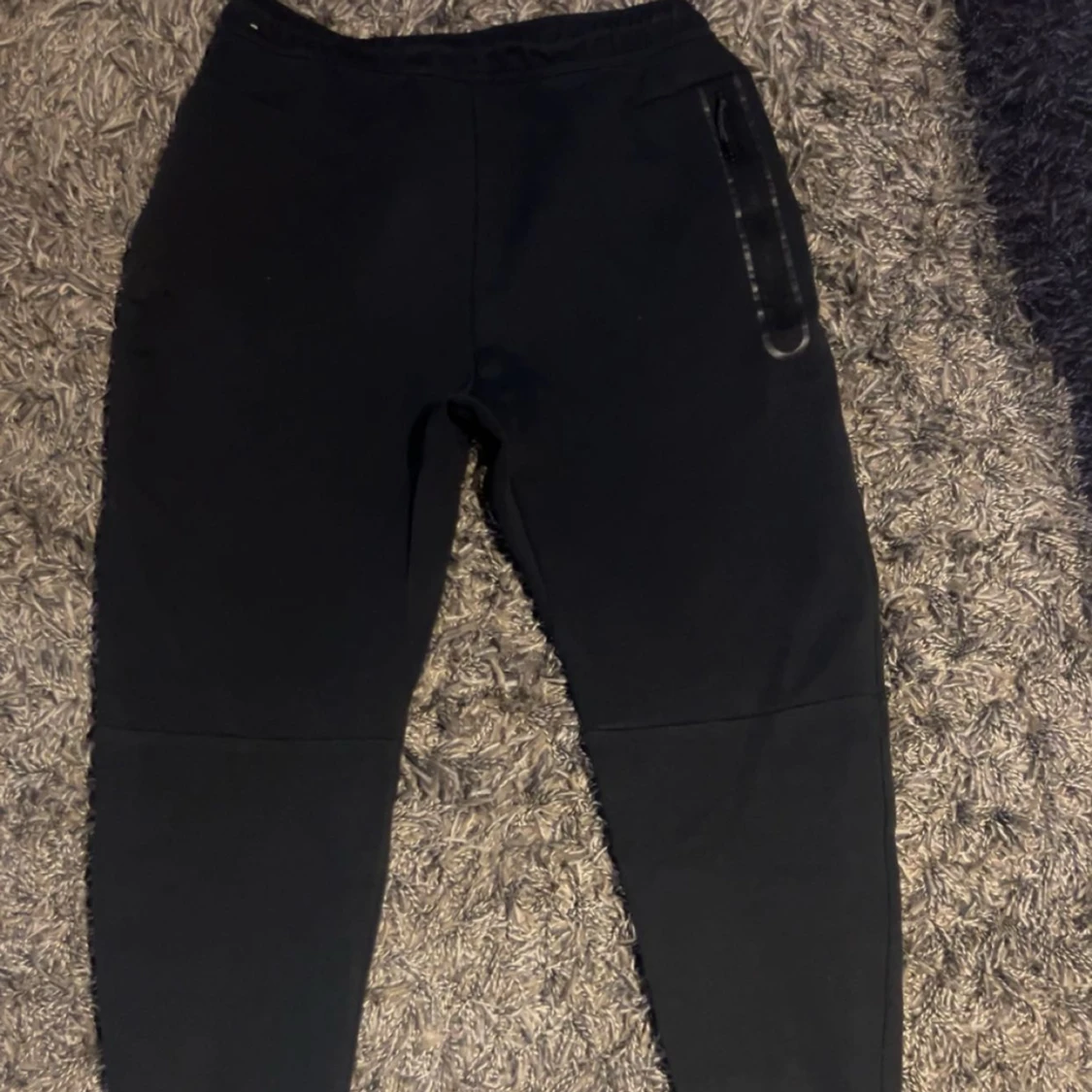 Nike tech byxor - 90