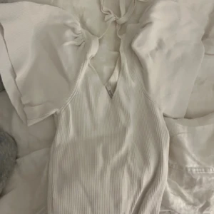 Topp från only - Supersöt topp från only