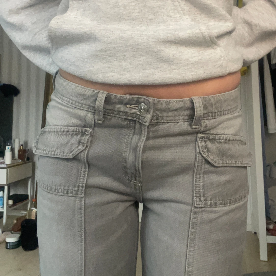Lågmidjade utsvängda jeans 