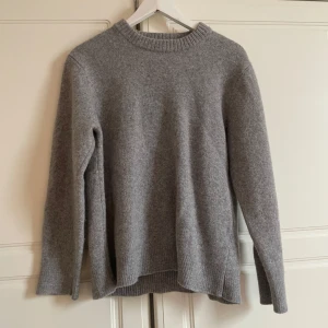 Massiomo dutti - Stickad tröja från massimo dutti   Storlek Xs  Fint skick 