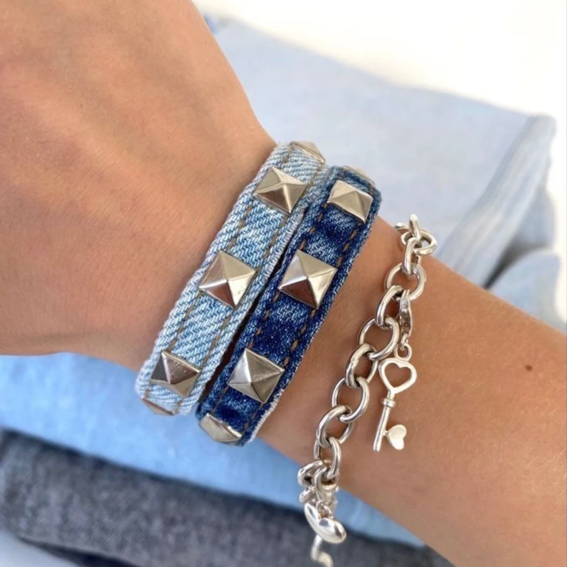 Nitarmband i jeanstyg - 93