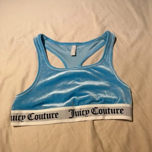 Juice couture topp -  Blå topp perfekt för gymmet eller till en vanlig outfit Oanvänd