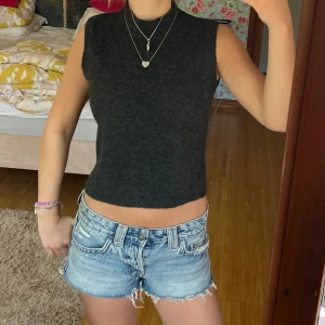 Stickad top - En stickad topp från zara i stl M💗