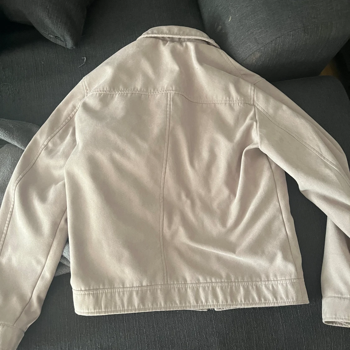 Jack Jones  sänkas vid snabb äffer  - 91