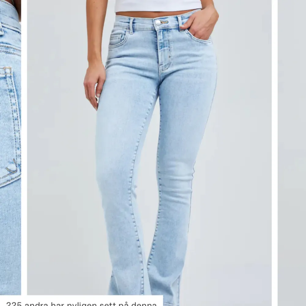 säljer dessa low waist jeans från bikbok nypris 700💕 jean är i nytt skick och har använts ett fåtal gånger! priset kan även diskuteras!. Jeans & Byxor.
