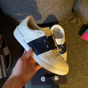 Valentino open - Hej! Säljer dessa sköna opens, SOLD 