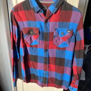 Skjorta junior storlek M - Vans, flanellskjorta för barn/junior. Storlek M  junior