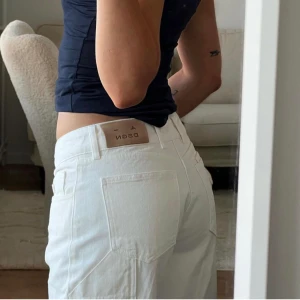 Jeans i nyskick A-dsgn - Fint skick inga defekter 🌸