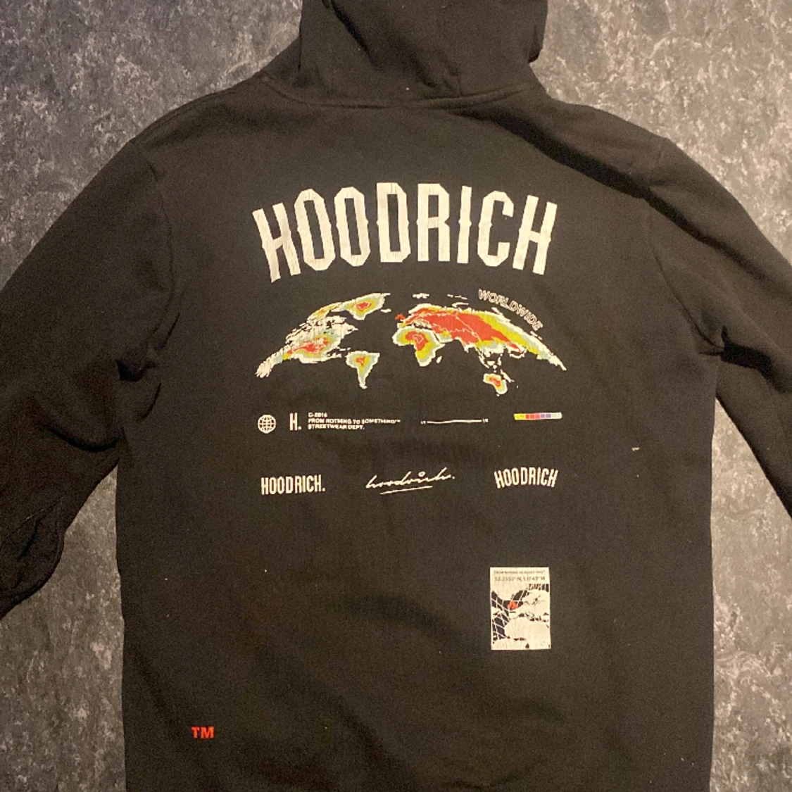 En hoodrich dress o en hoodie - 91