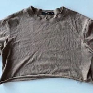 Snygg topp  - Snygg topp ifrån Zara. Fint skick. 