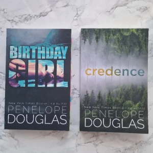 PENELOPE DOUGLAS BÖCKER  - "Birthday girl" skriven av Penelope douglas för 130kr. Boken är läst men i nyskick.  "Credence" av penelope douglas, 150kr. Boken är ny och jag har inte läst den. Köparen står för frakten. Skriv privat för mer info och bilder