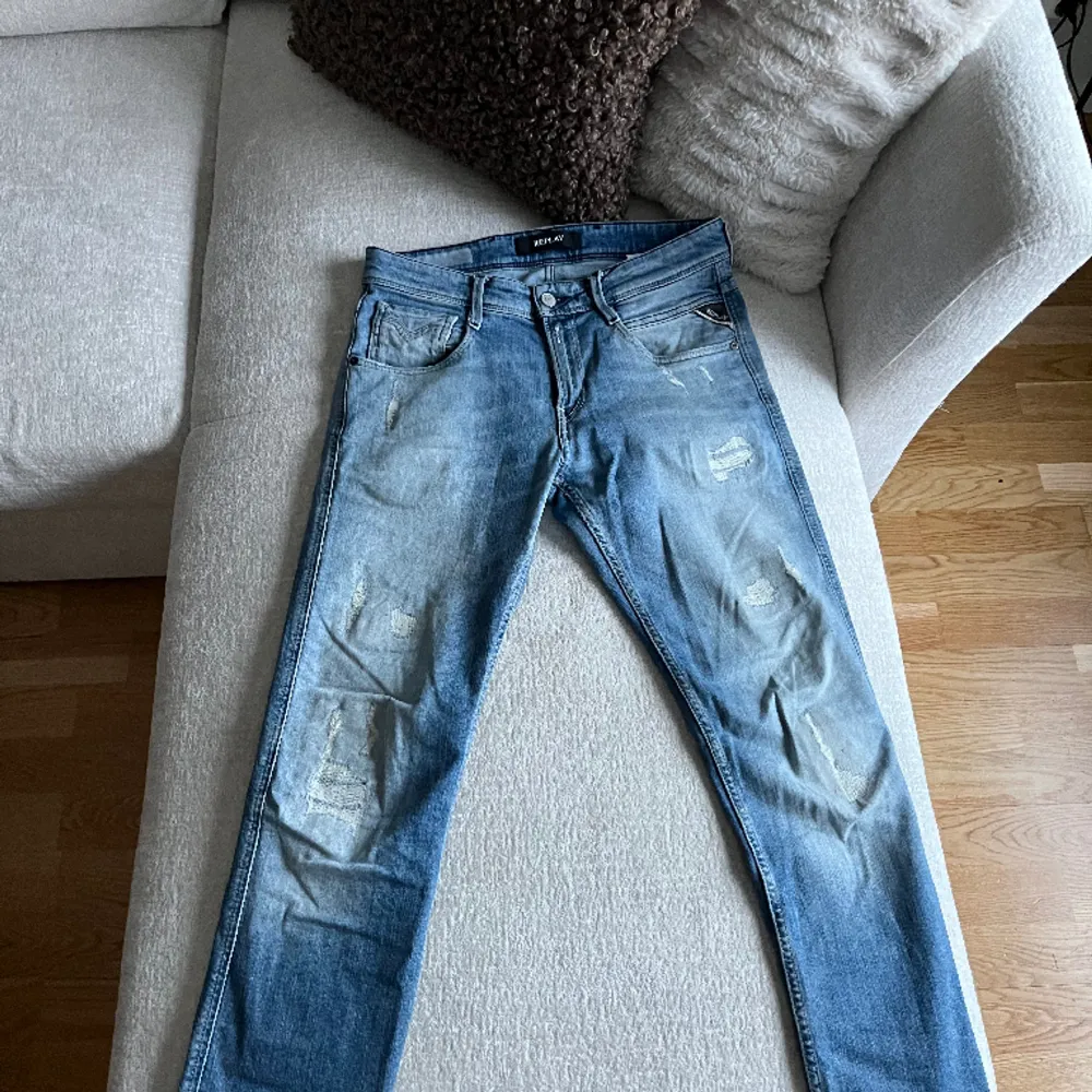 Ljusblåa Replay jeans  Storlek W:28 L:30 . Jeans & Byxor.