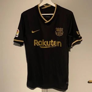 Barca Tröja - Fin tröja i bra skick.