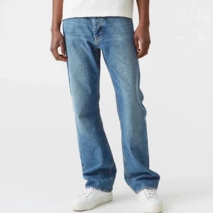 HOPE RUSH 30 - Tjena! Säljer ett par Hope Rush i storlek 30. Det är den äldre modellen som ej går att köpa längre. Byxorna sitter väldigt bra och är i skick 8/10. För fler frågor skicka pm. /Max.